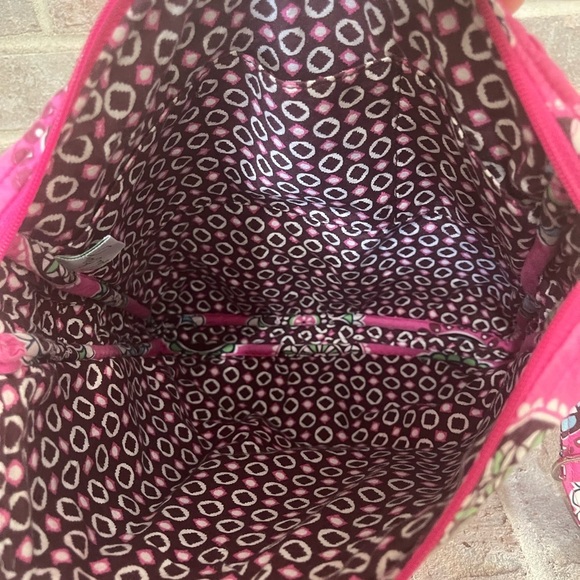 Vera Bradley Crossbody Bag with Floral Pattern - Picture 10 of 11